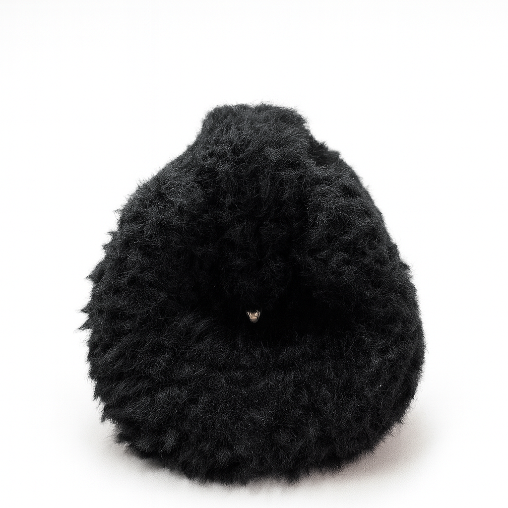 Peluche crochet nero