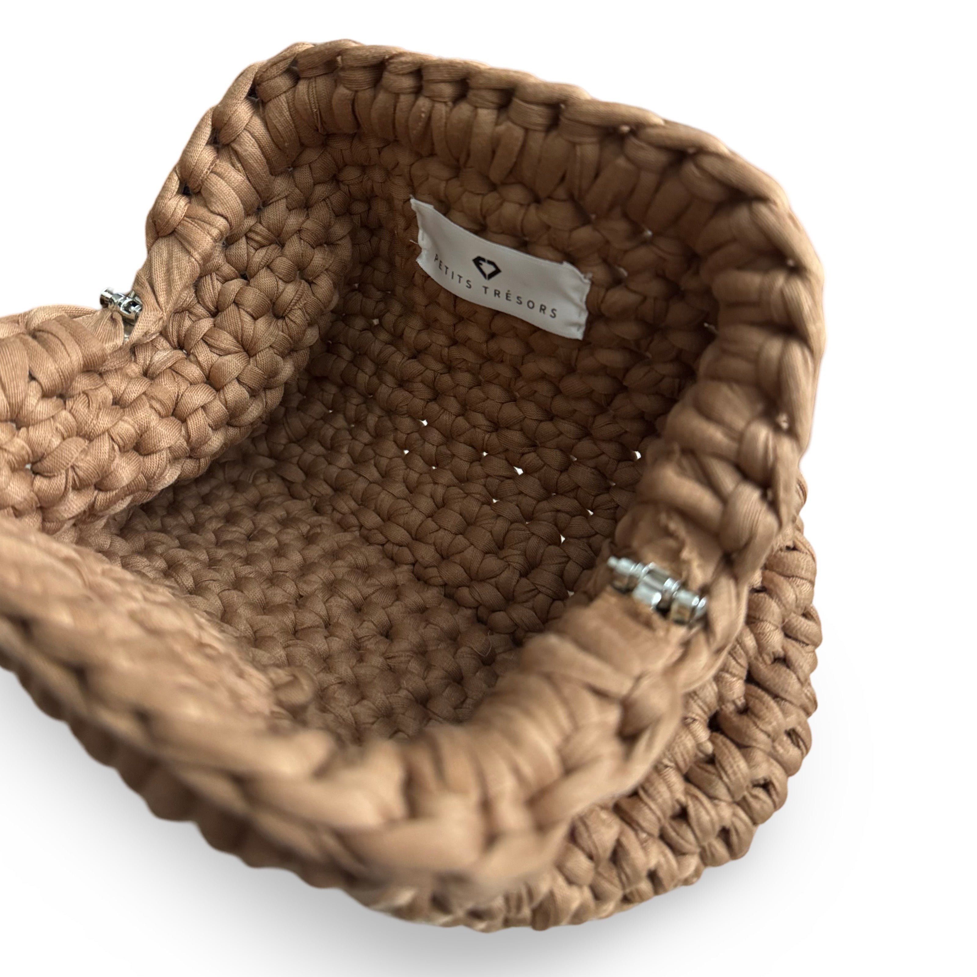 Cammel crochet