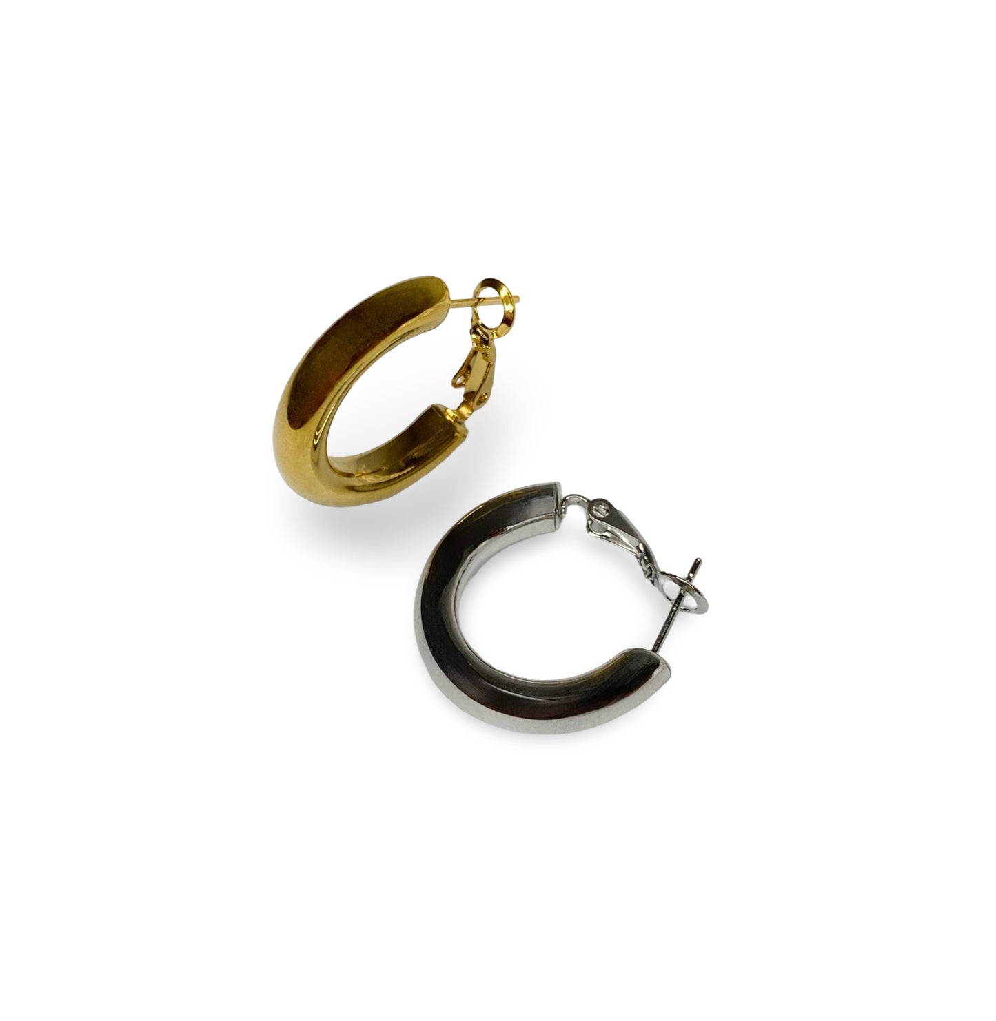 Hoops S. earring