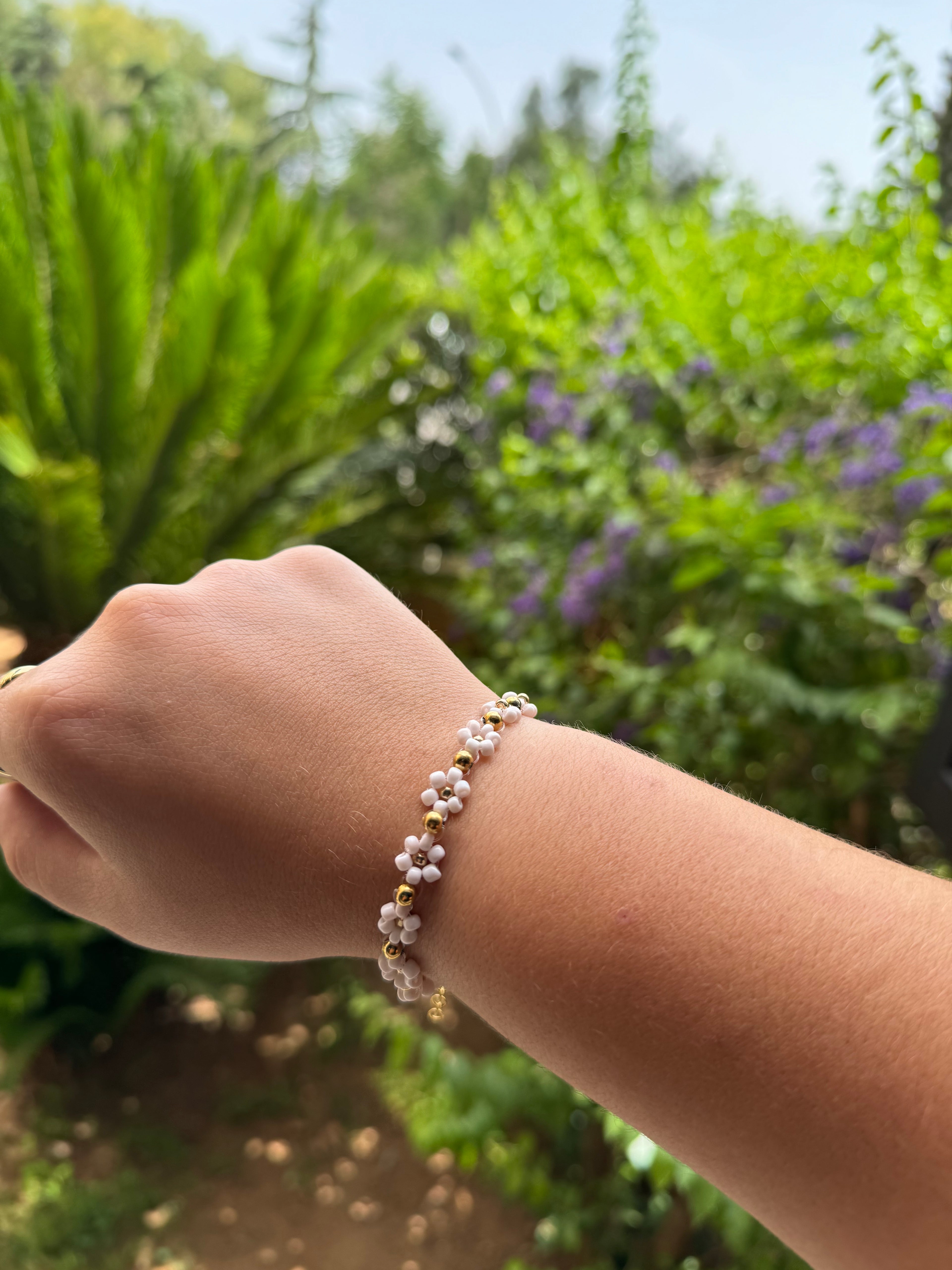 Flowers bracelet