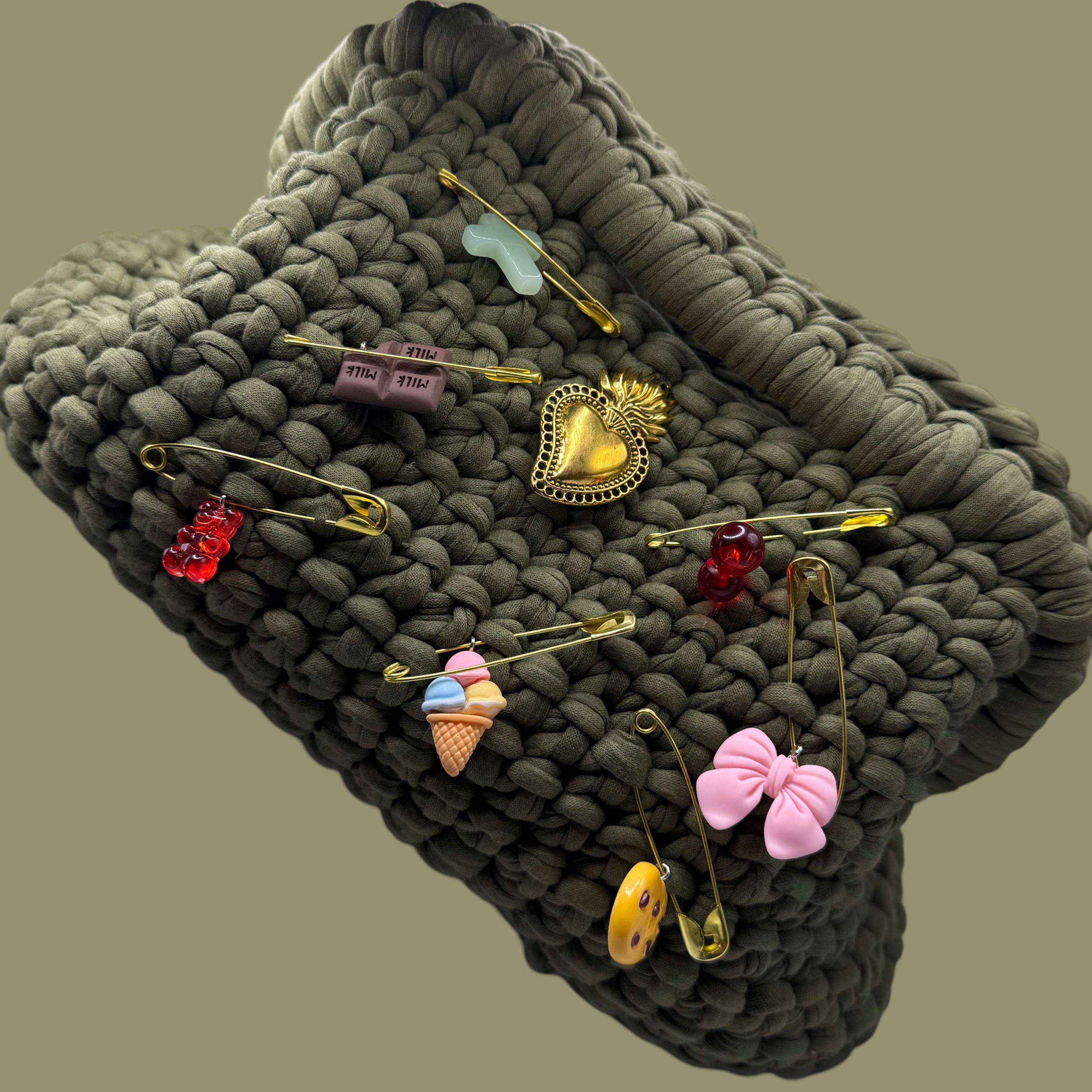 Crochet brat