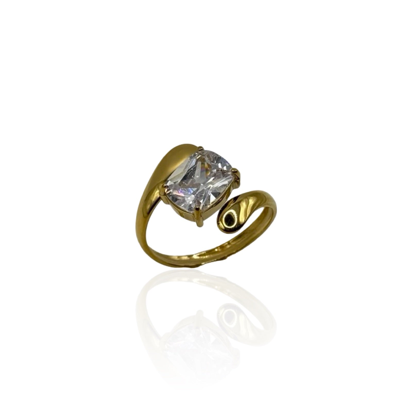 Maia Ring